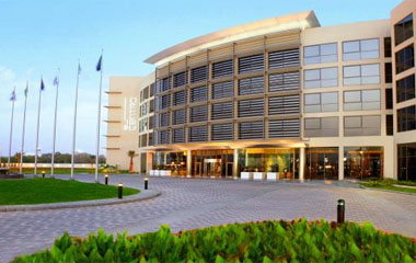 Отель Centro Sharjah 3*