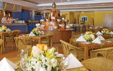 Ресторан отеля City Tower Hotel Apartment Sharjah 3*