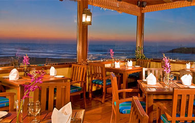 Ресторан отеля Coral Beach Resort 5*