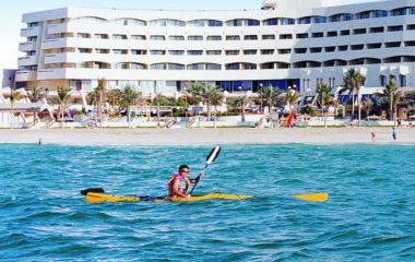 Пляж отеля Corniche Al Buhaira 5*