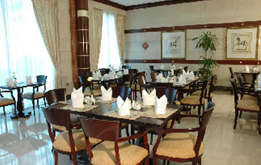 Ресторан отеля Embassy Suites Hotel 4*
