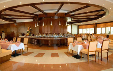 Ресторан отеля Sharjah Premiere Hotel and Resort 4*